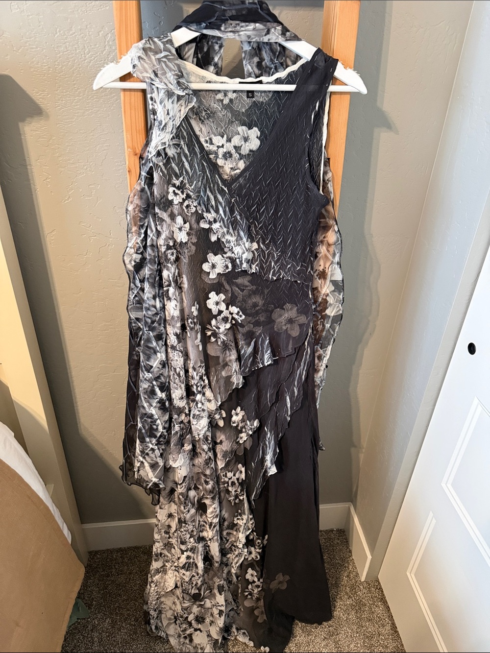 Komarov Black & Gray Floral Asymmetrical Layered Dress